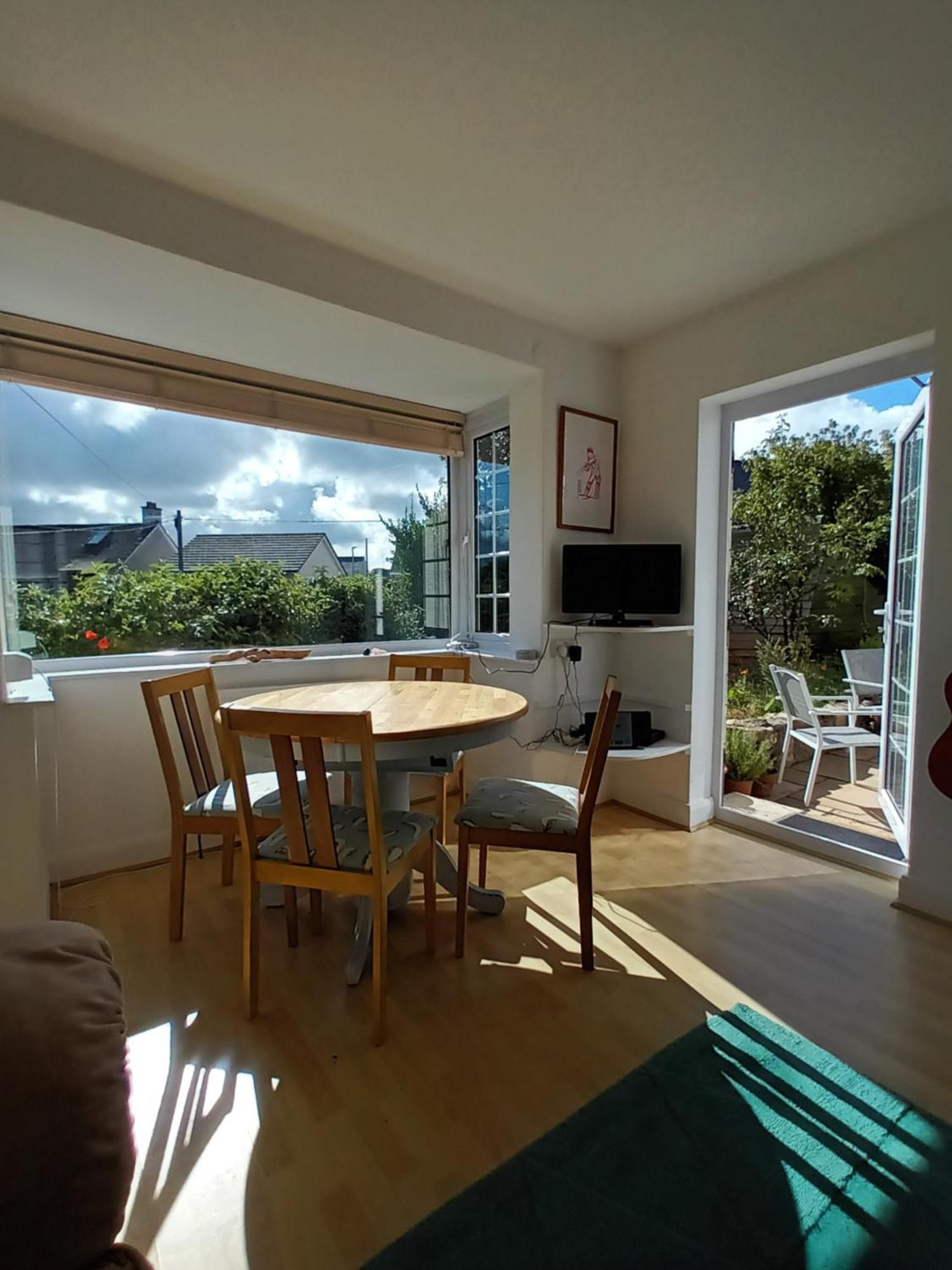 Sunrise! ~ 2 Bedrooms, Garden, Parking, Sea Views St Ives Kültér fotó